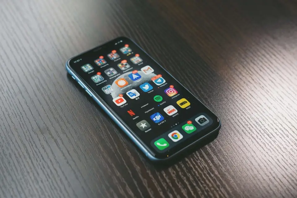 Apps for China - Wechat on phone