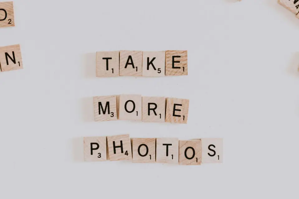Insta Captions - feature image