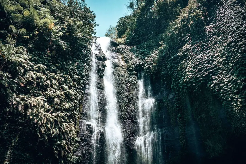 Sekumpul waterfall - Fiji waterfall
