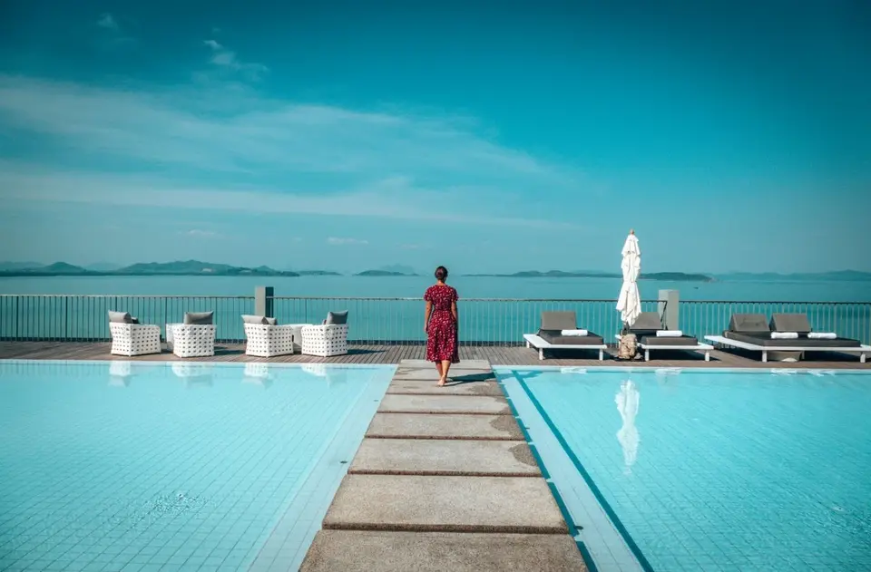 Luxury hotel in Phuket - Pool