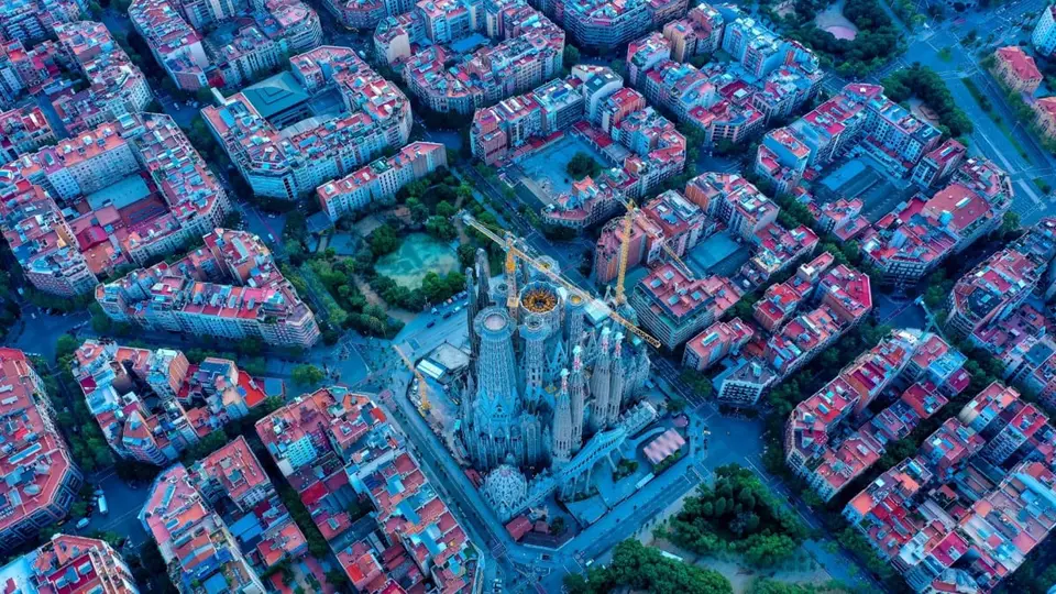 Barcelona Quotes and Captions for social media feature image