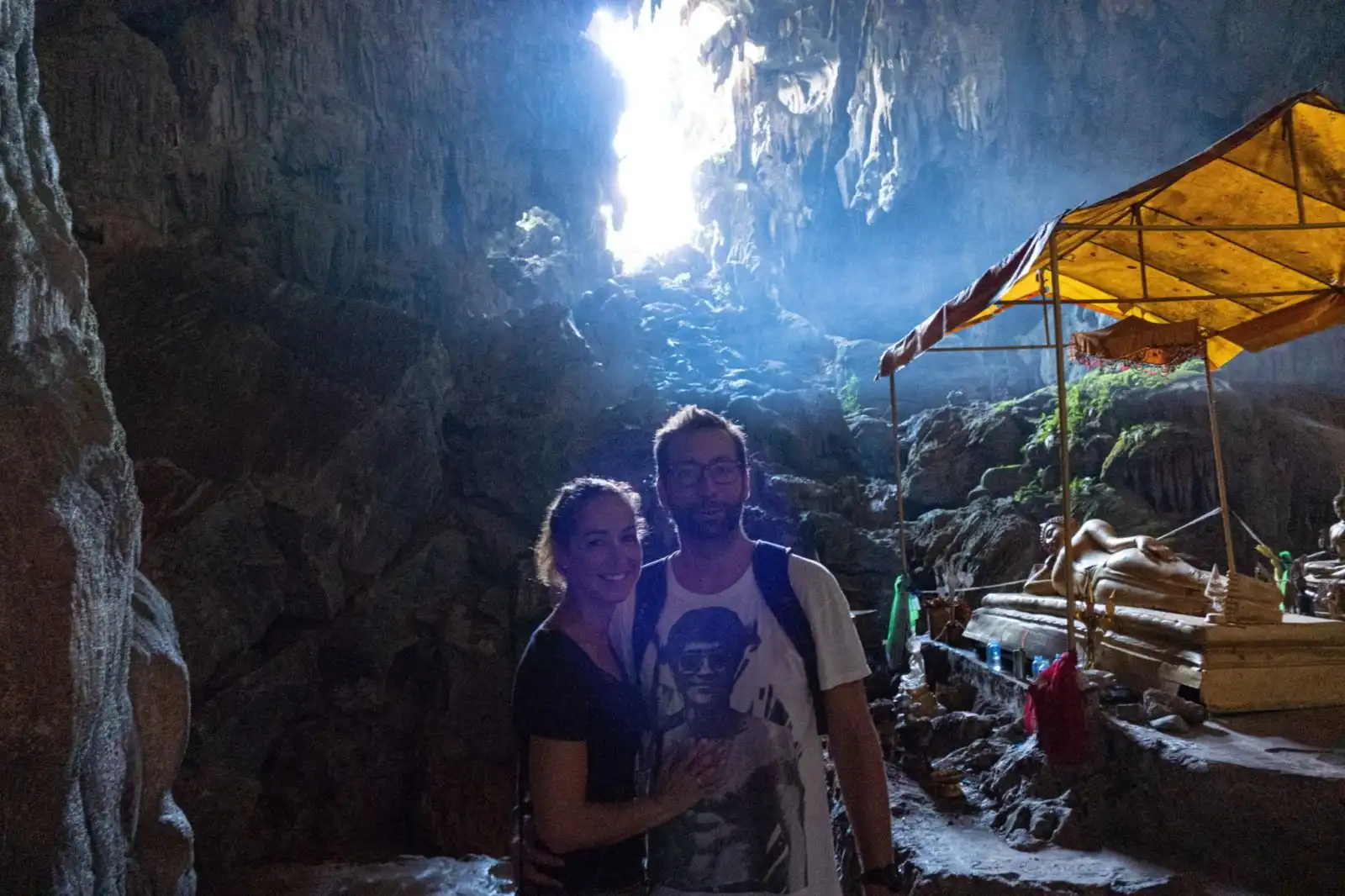 Couple inside Tham Phu Kam Cave in Vang Vieng Laos