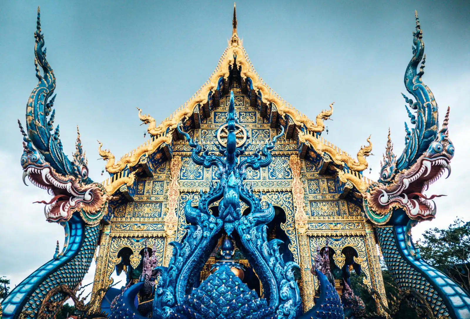 The Blue Temple, Chiang Rai