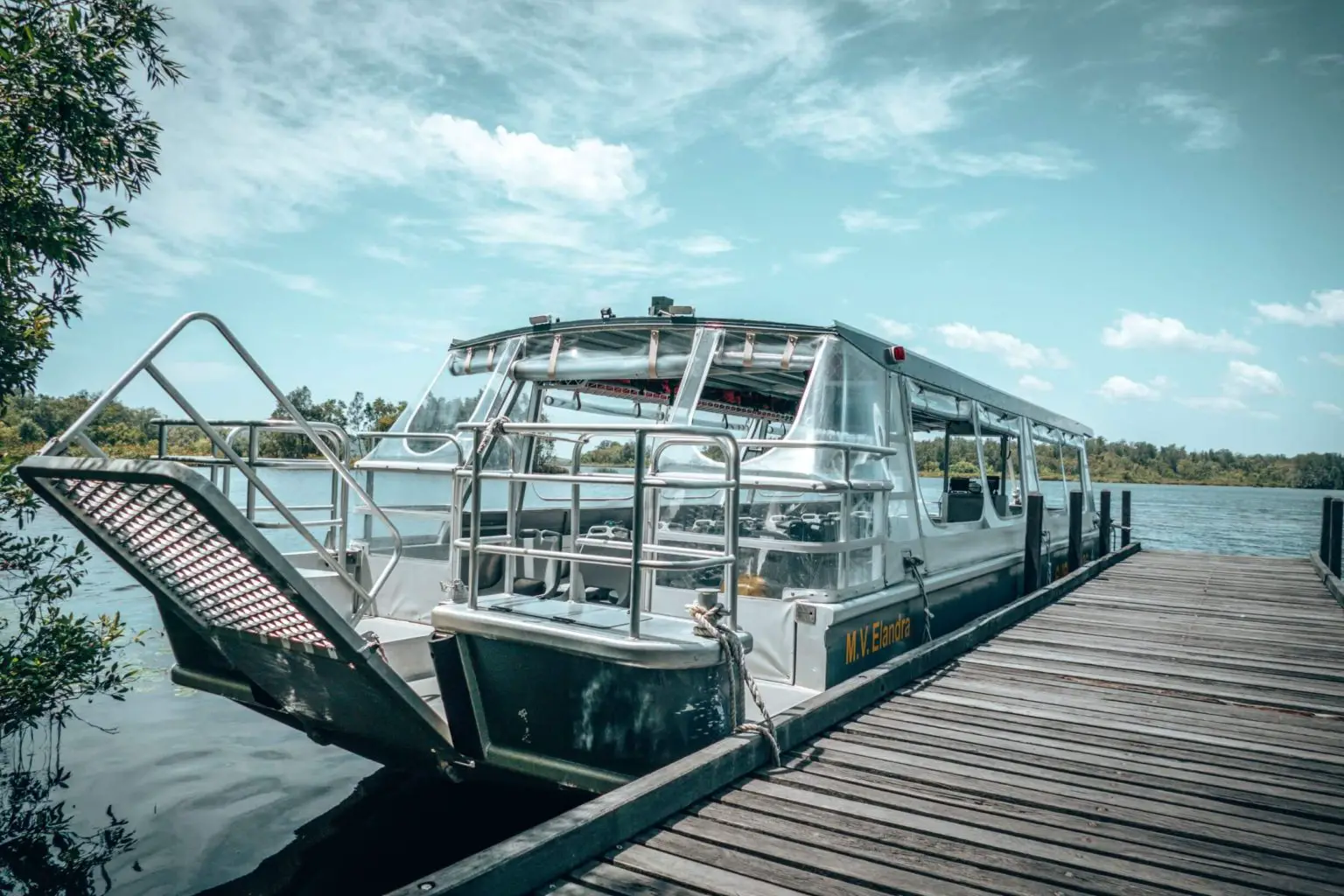 everglades boat tour noosa