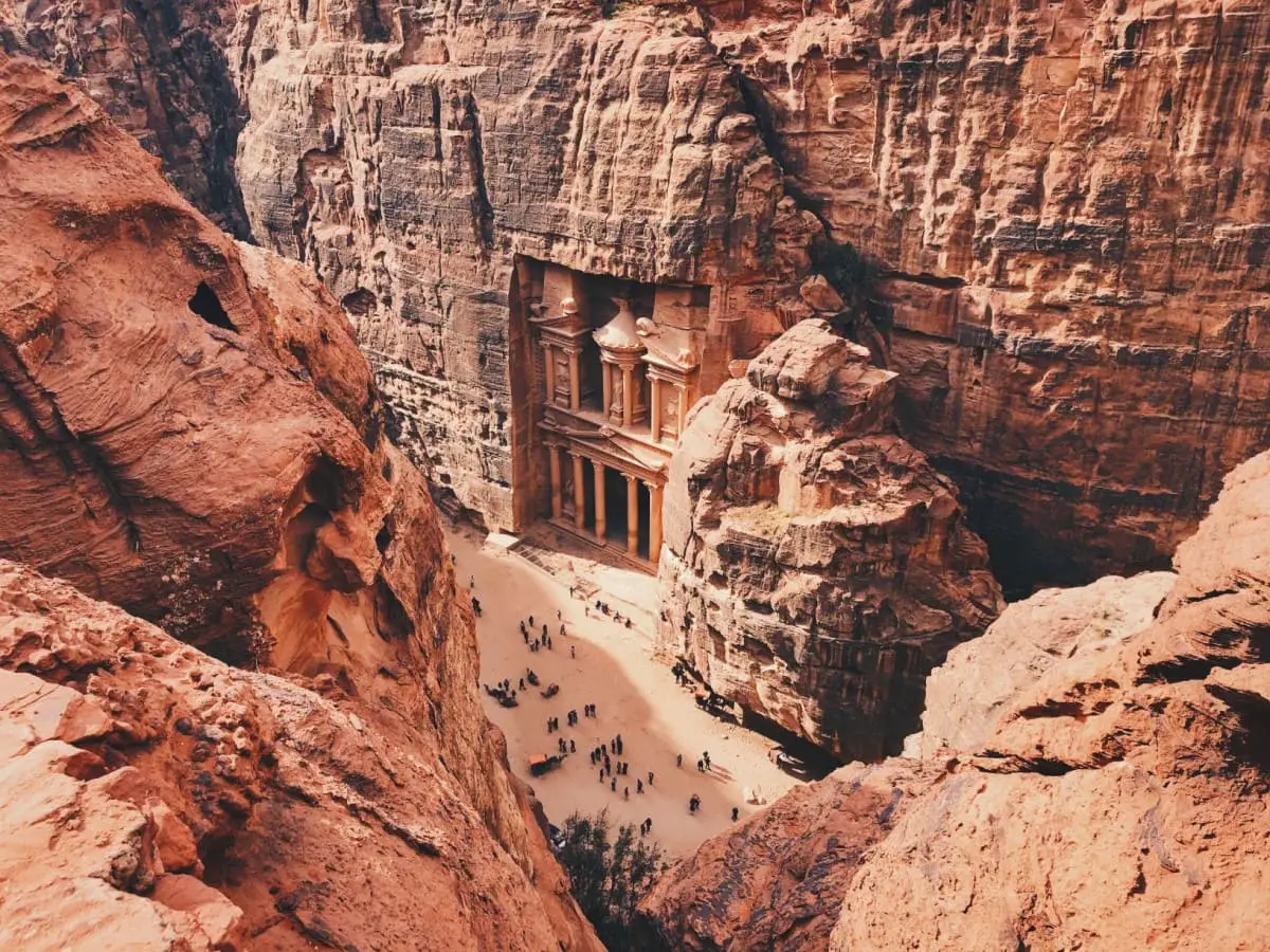 amous Landmarks around the world - Petra Jordan