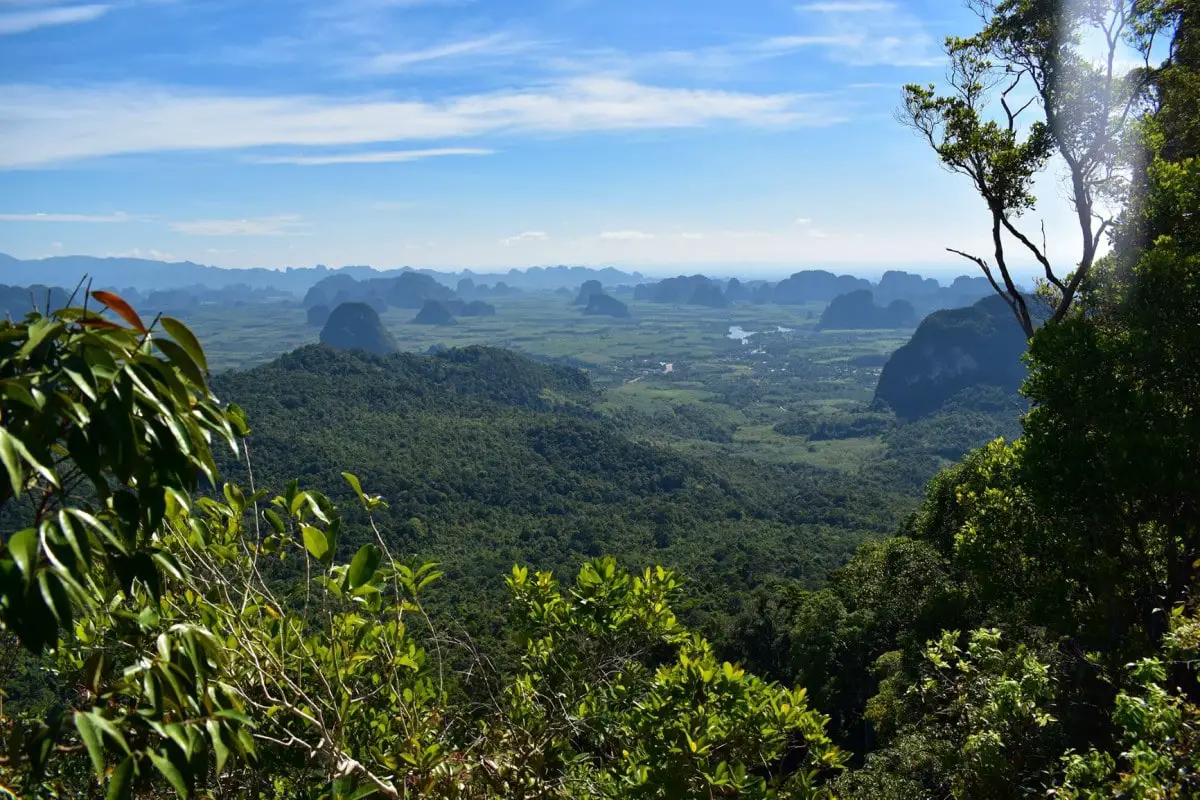Hidden places in Krabi - Dragon Crest Mountain hike