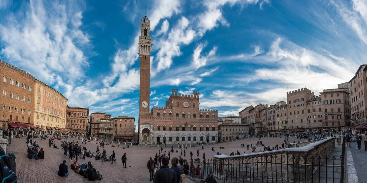 Landmarks in Italy - Piazza del Campo - Siena